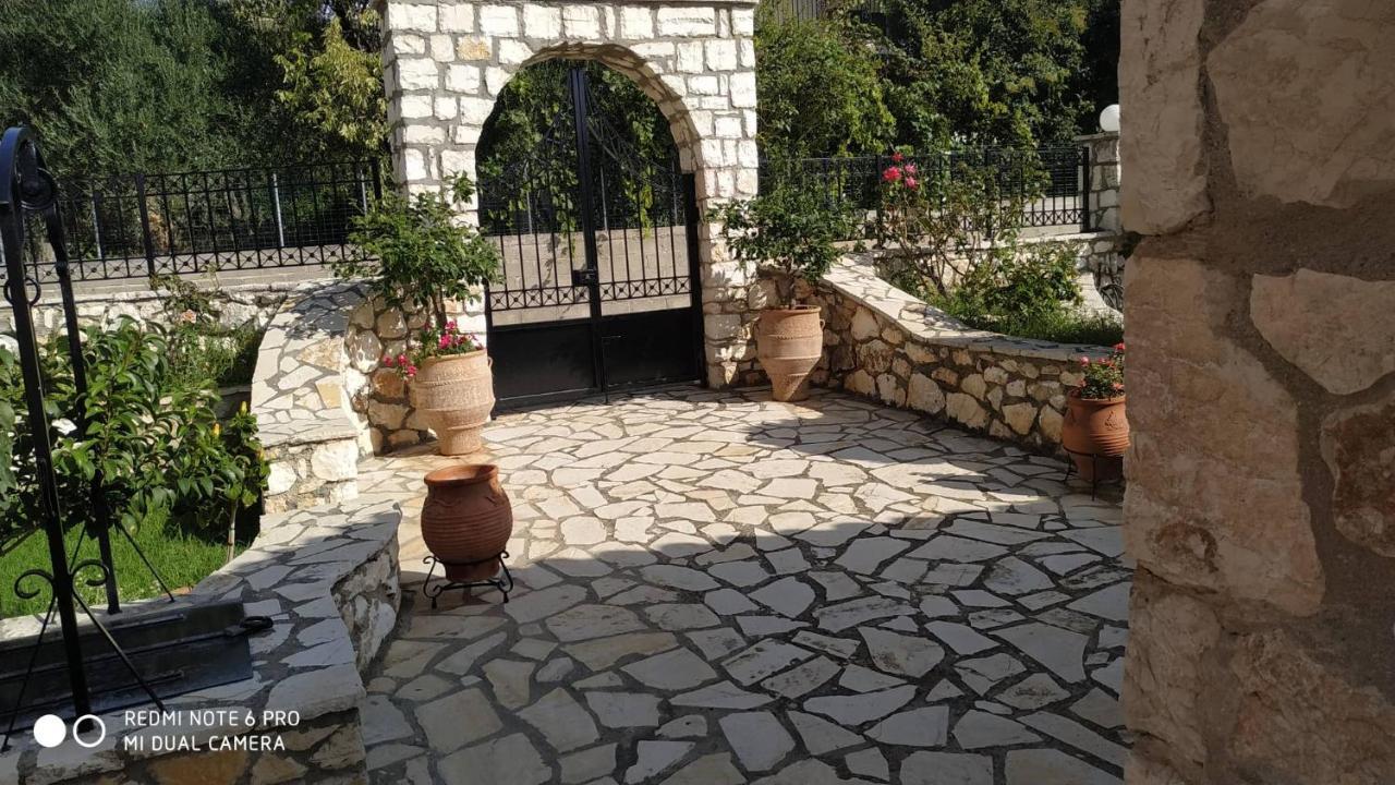 Sofias Cottage Razata Argostoli Exterior foto